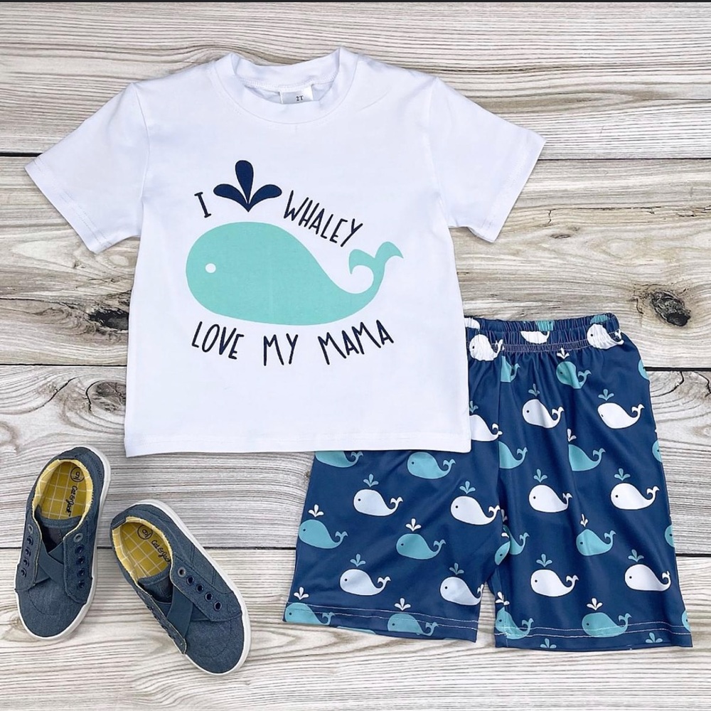 T shirt and pant set
